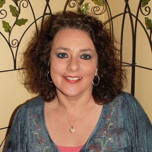 Meet your Posher, Gina